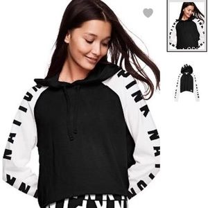 VICTORIA’s SECRET PINK PULLOVER